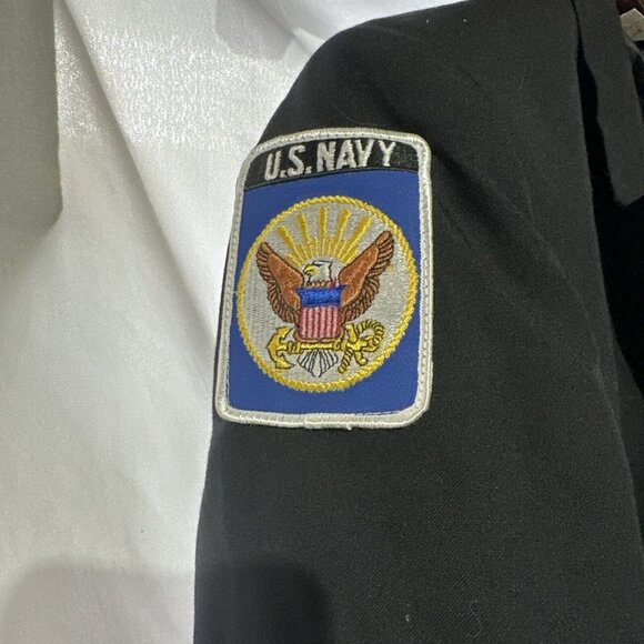 US Navy ROTC Blazer - 40 Short Naval ROTC with Patches, Rank and Badges - Picture 5 of 9